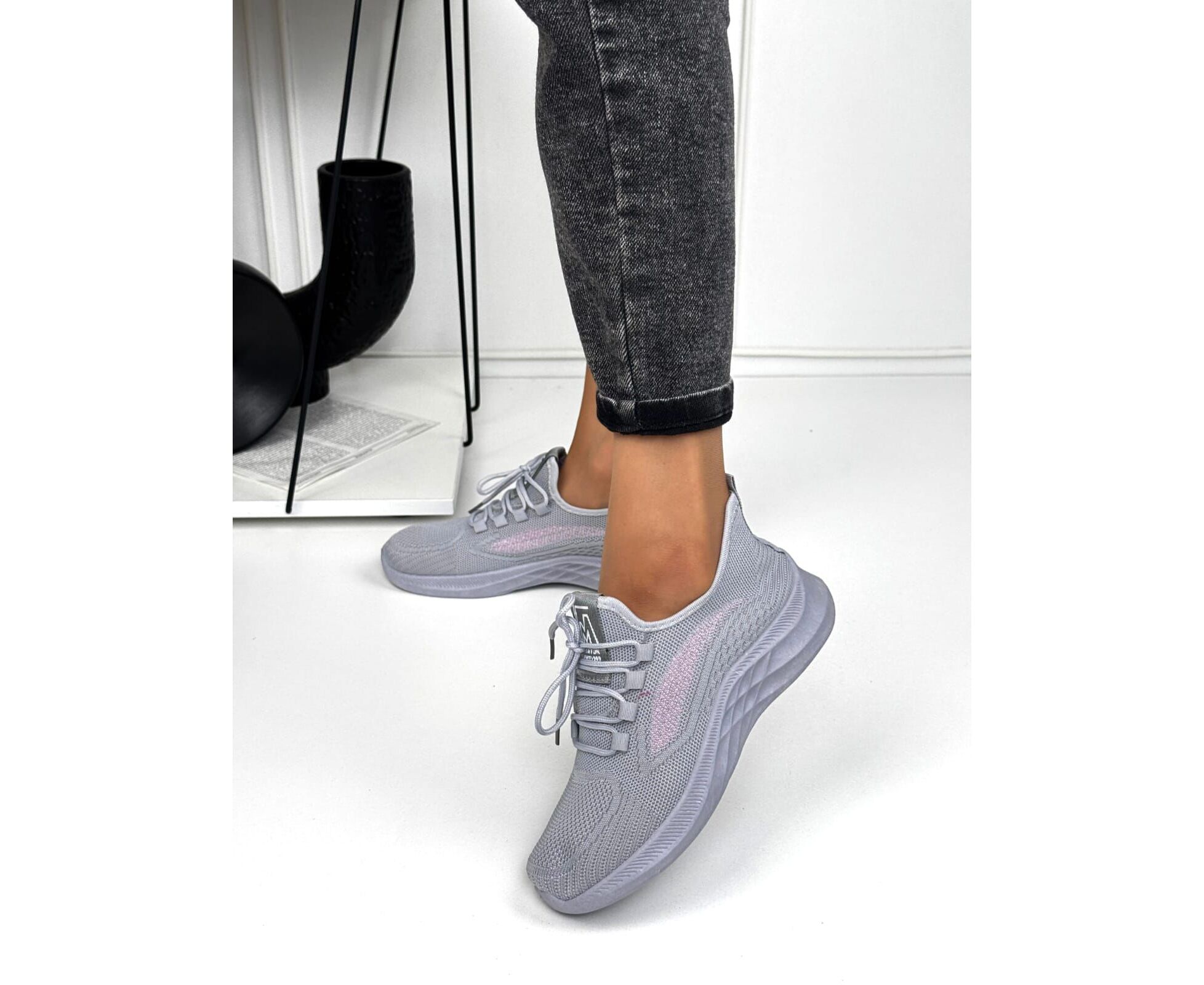 Кроссовки женские, код 7400884