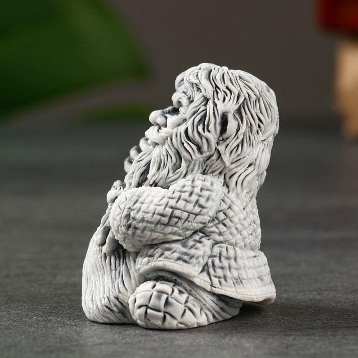 Фигурка «Домовой с веником», 6.5 см