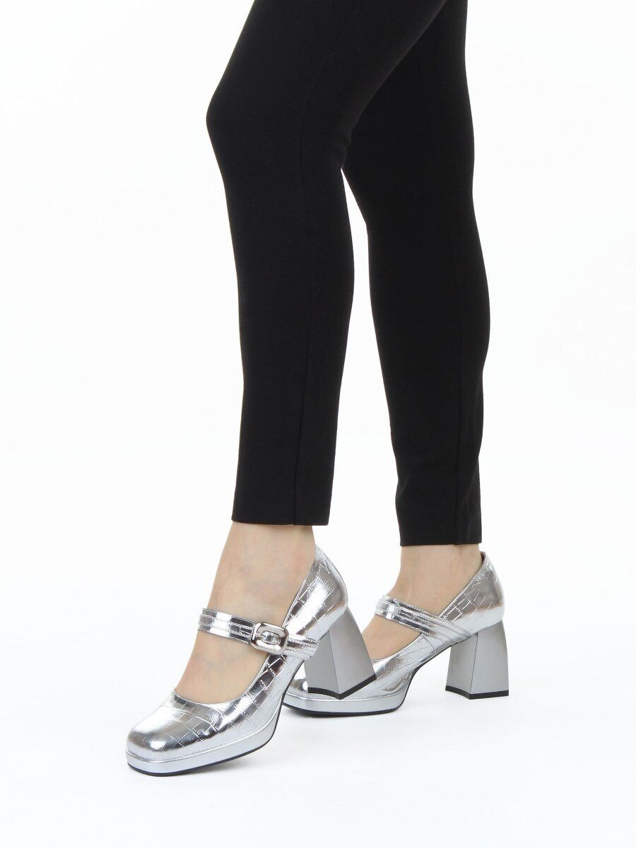06-A126A-749C GREY/SILVER Туфли женские (натуральная кожа)