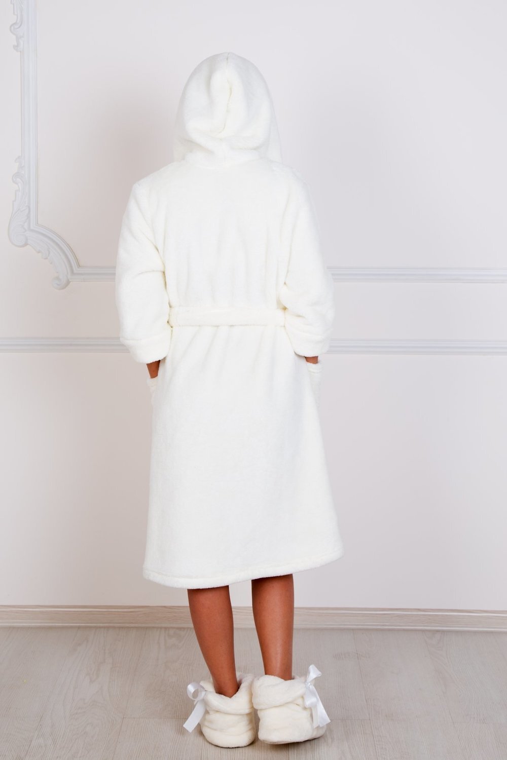 ст. цена2556руб.! Lika Dress Халат 596Белый