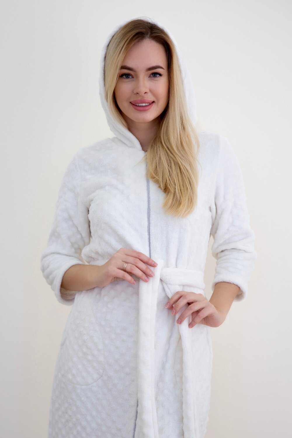 ст. цена1509руб.! Lika Dress Халат 7777Белый