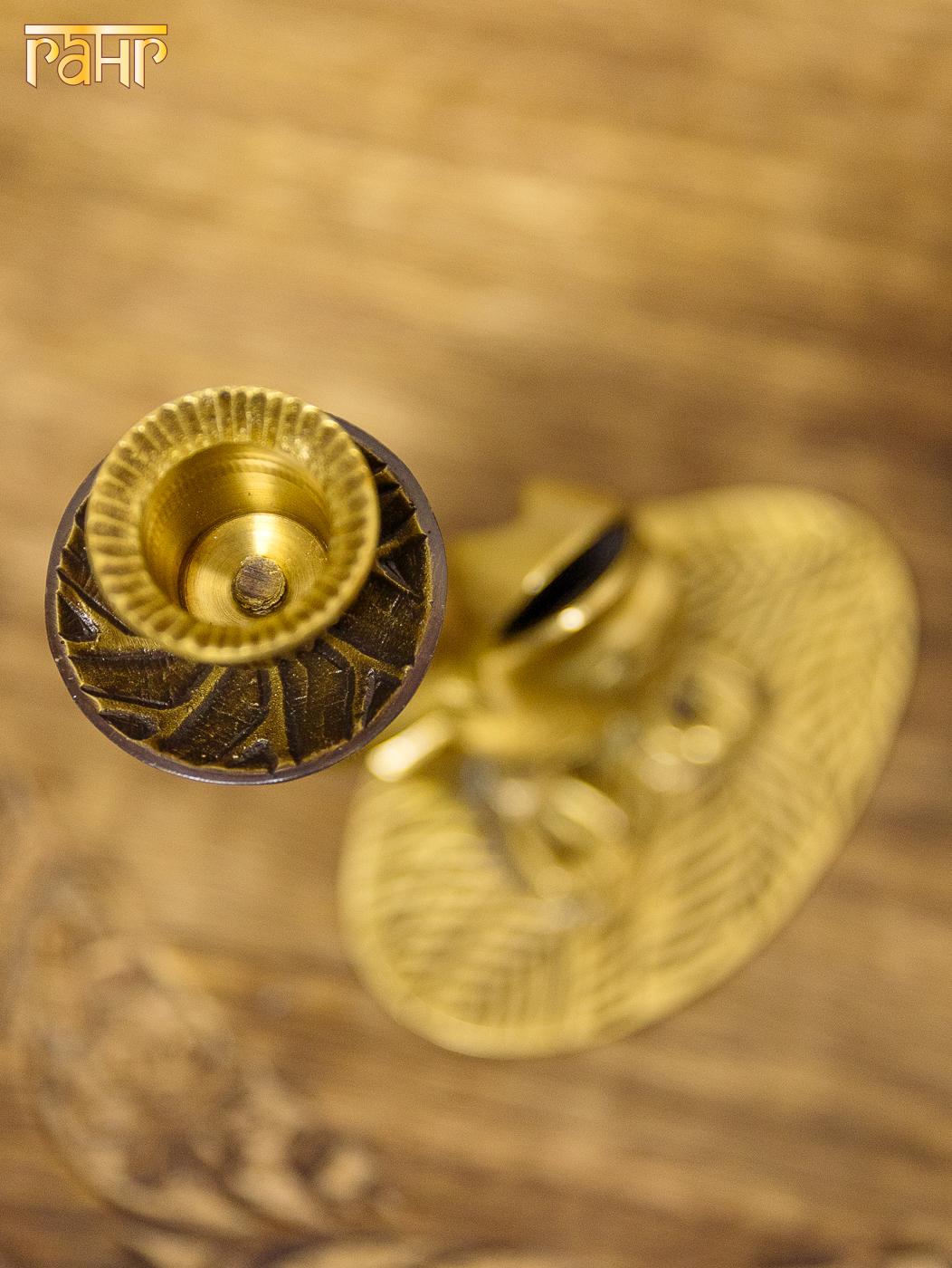 Подсвечник