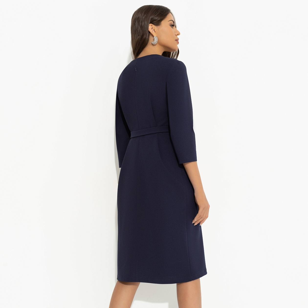 Ст.цена 1850р. Платье силуэтное, Игра на повышение (синий)