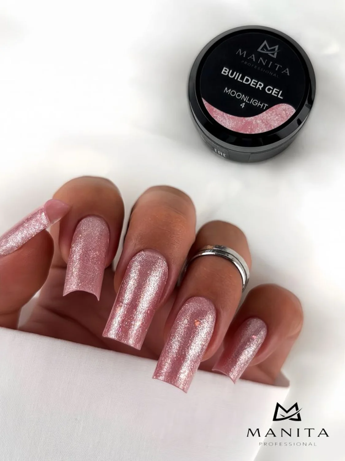 MANITA Гель моделирующий для ногтей с хлопьями юки / Builder Gel Moonlight №04, 15 мл 28227