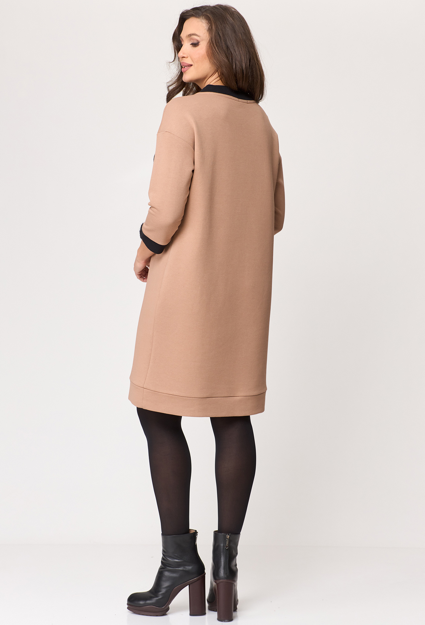 ст. цена2499руб.! Платье Michel Chic 2153 бежевый