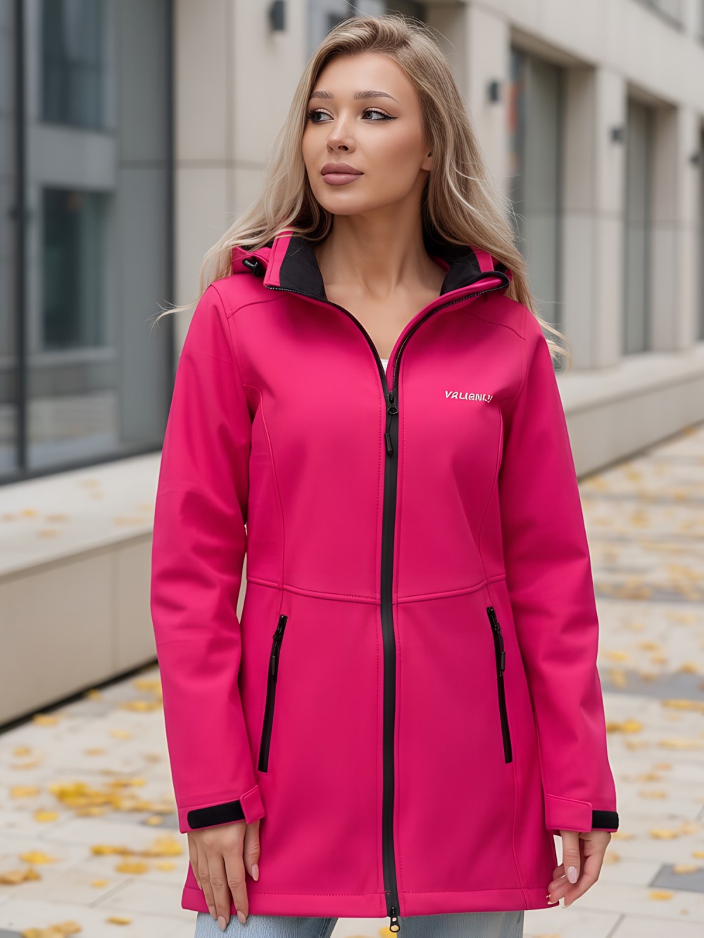 Парка спортивная женская с капюшоном softshell розового цвета 9568R