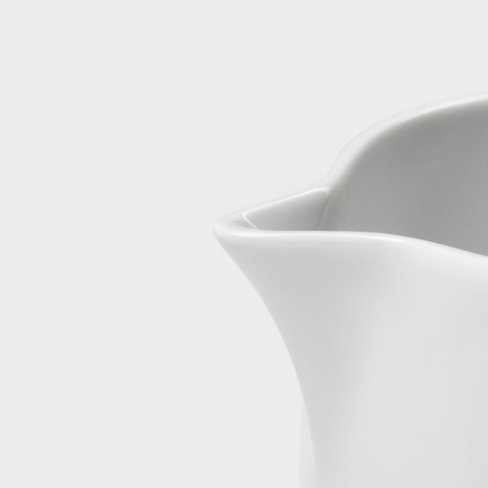 Молочник Magistro White gloss, 250 мл, фарфор, белый