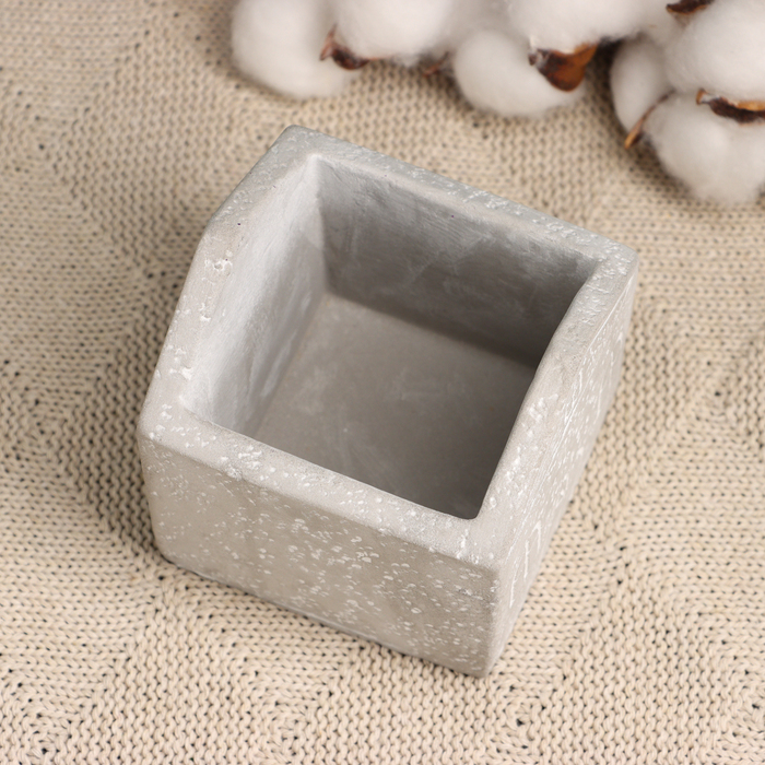 Фигурное кашпо для цветов «Дом», 8×8×8 см, керамика, серое