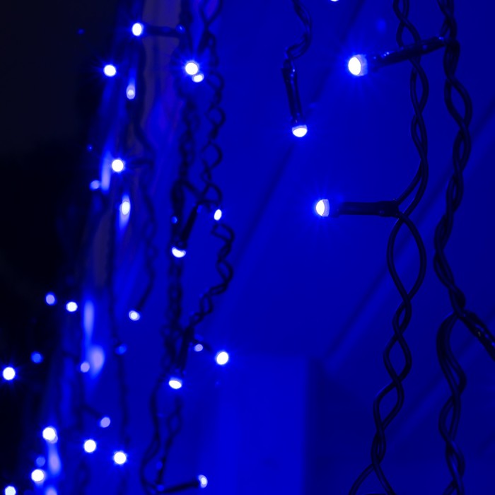 Гирлянда «Бахрома» 3×0.6 м, IP44, УМС, тёмная нить, 160 SMD-LED, свечение синее, 220 В