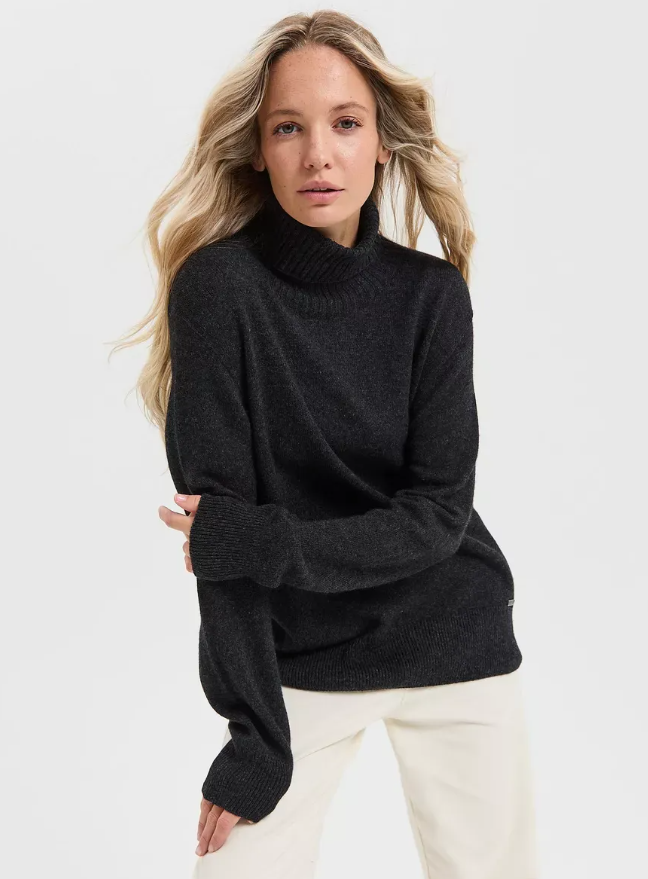 900р. 4389р.Свитер женский Cashmere&Merino blend oversize