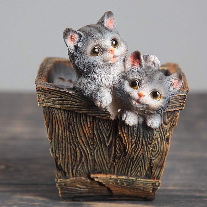 Фигурное кашпо для цветов «Ящик с котятами», 1.3 л, 16×18×20 см, полистоун