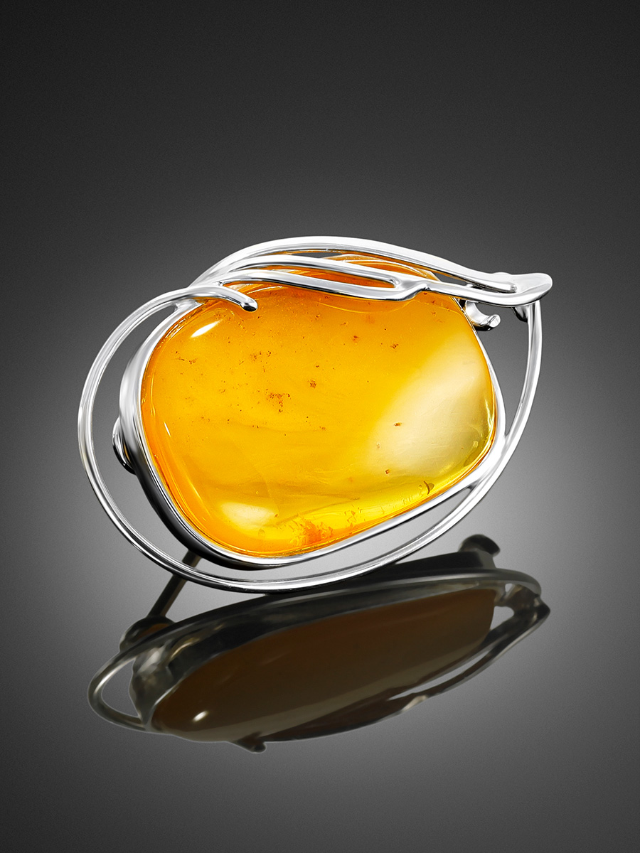 Брошь из натурального полупрозрачного медового янтаря «Риальто»